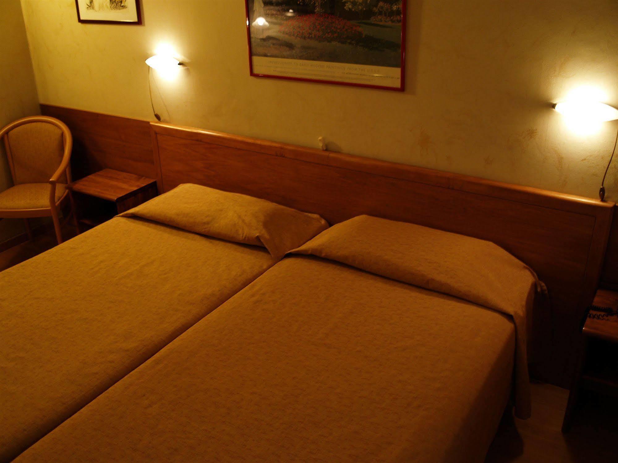 Hotel Montevecchio تورينو المظهر الخارجي الصورة